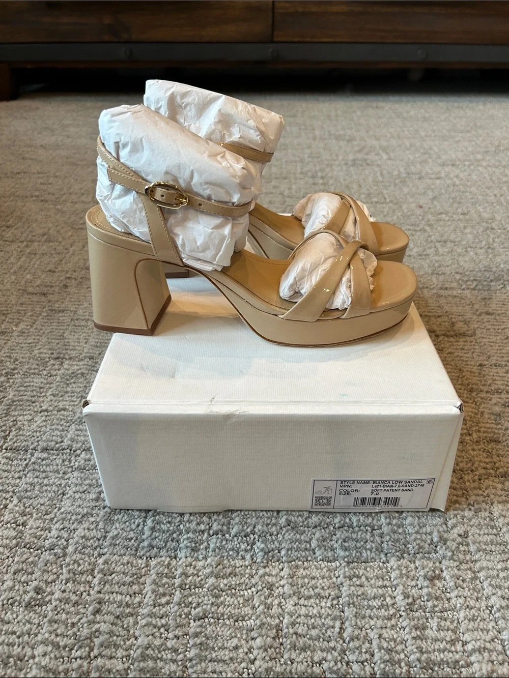 Latrobe Bianca Low Sandal Sand Patent Leather 7